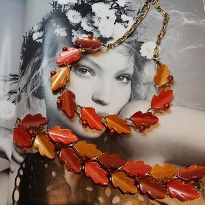 60s leaf necklace & bracelet set